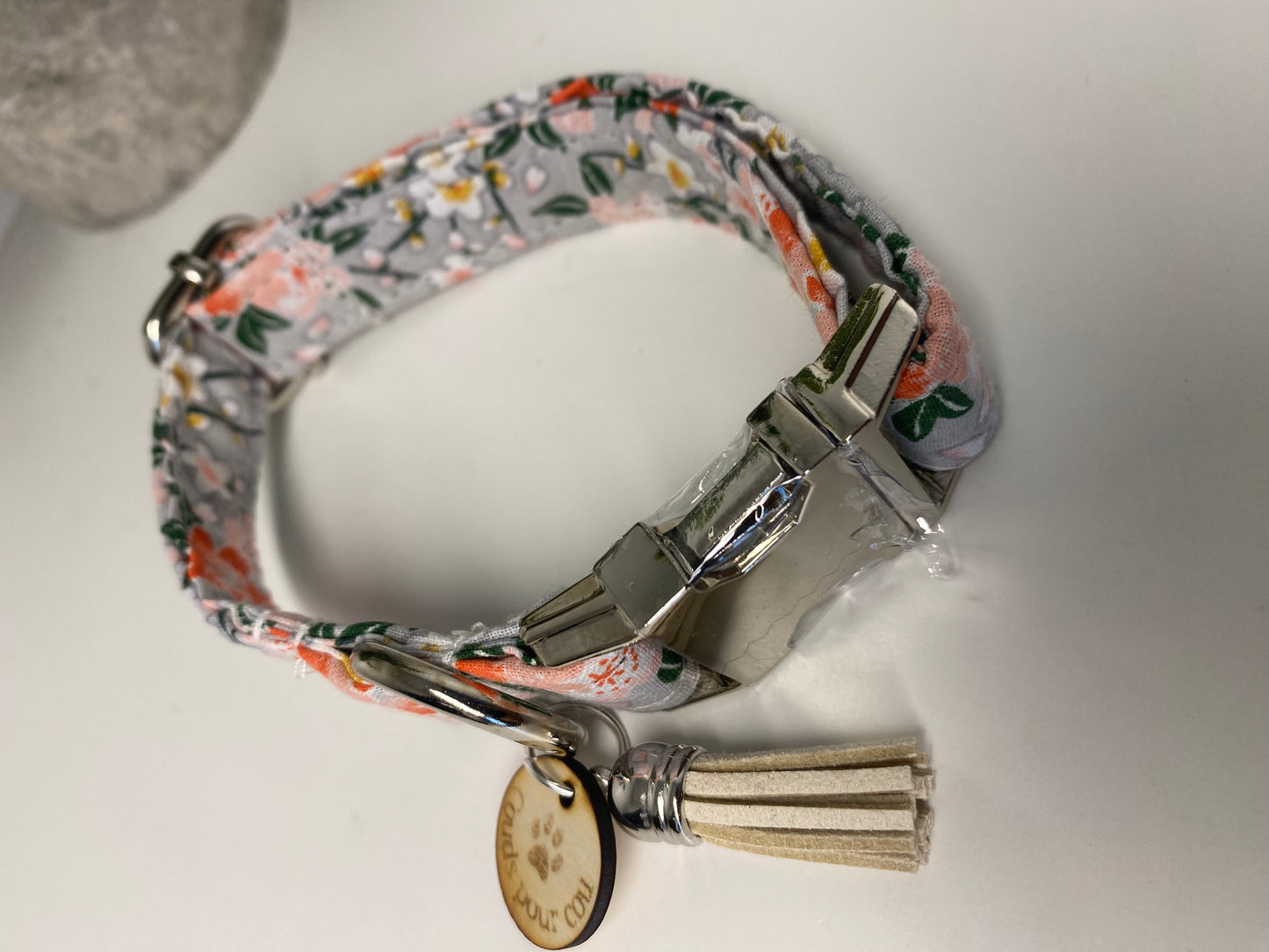 Collier en tissu et sangle pour chien – Réglable et personnalisable