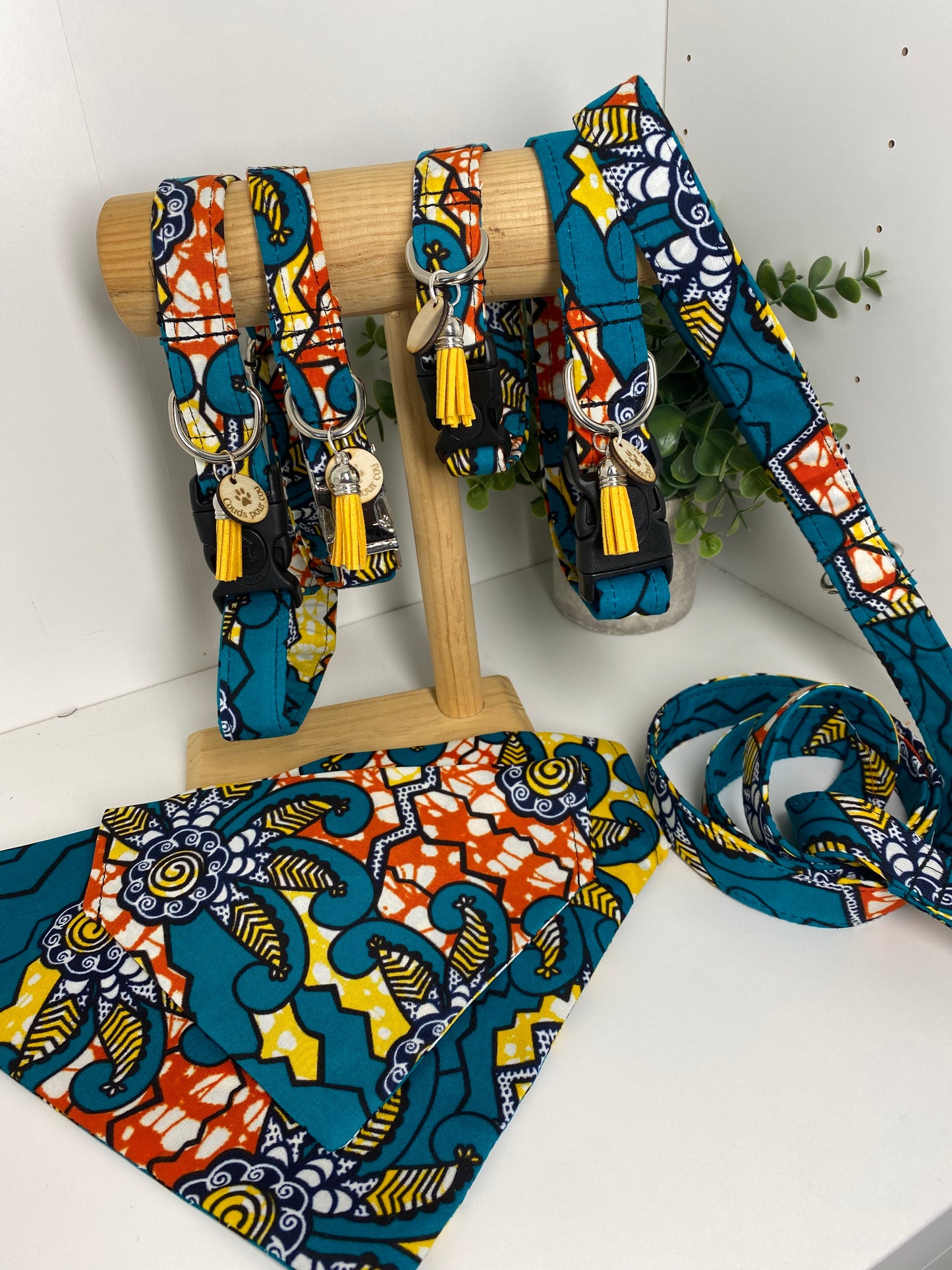 Collier en tissu et sangle pour chien – Réglable et personnalisable wax