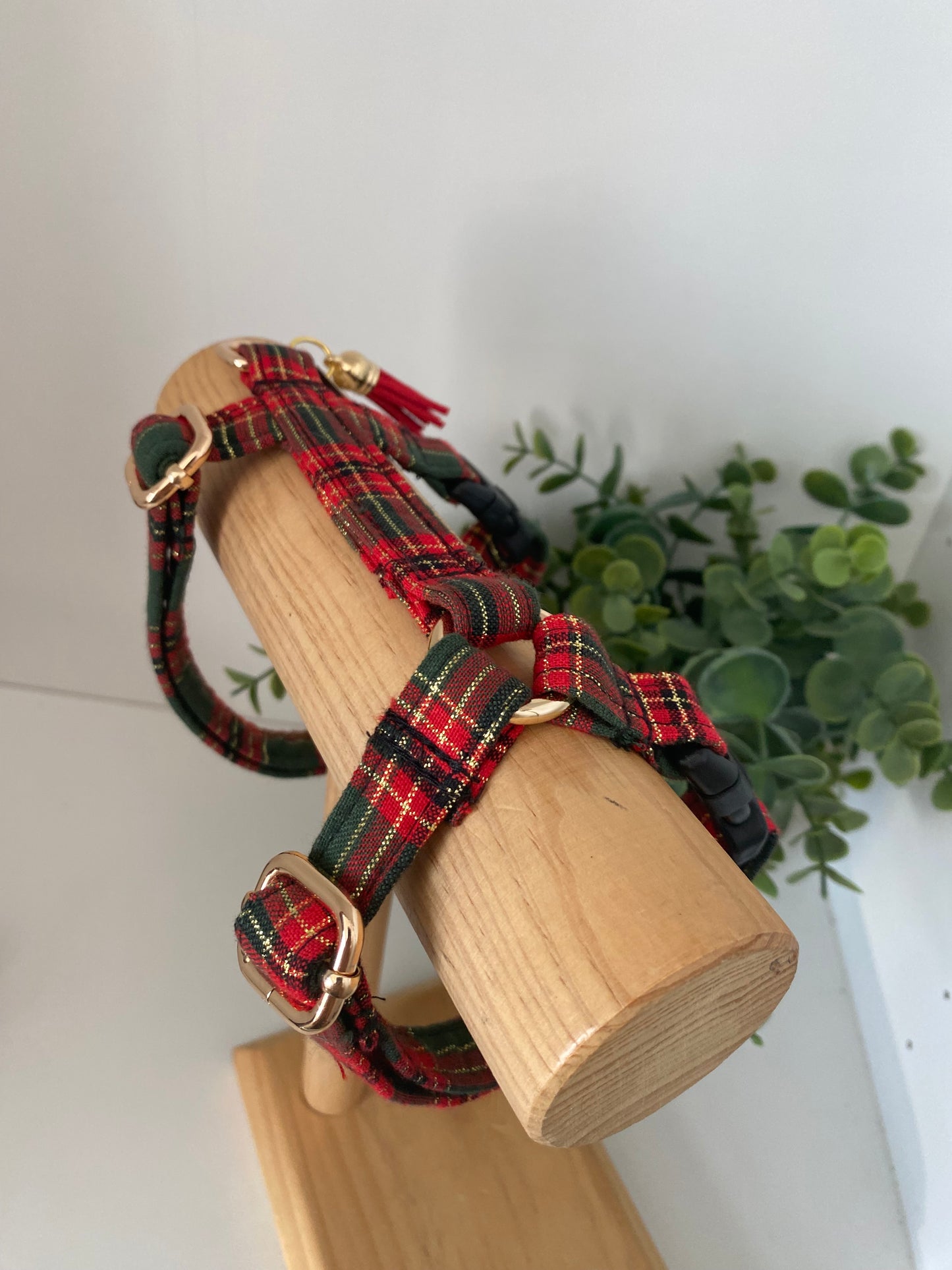 Harnais H 2 clips pour chat ou petits chiens ecossais