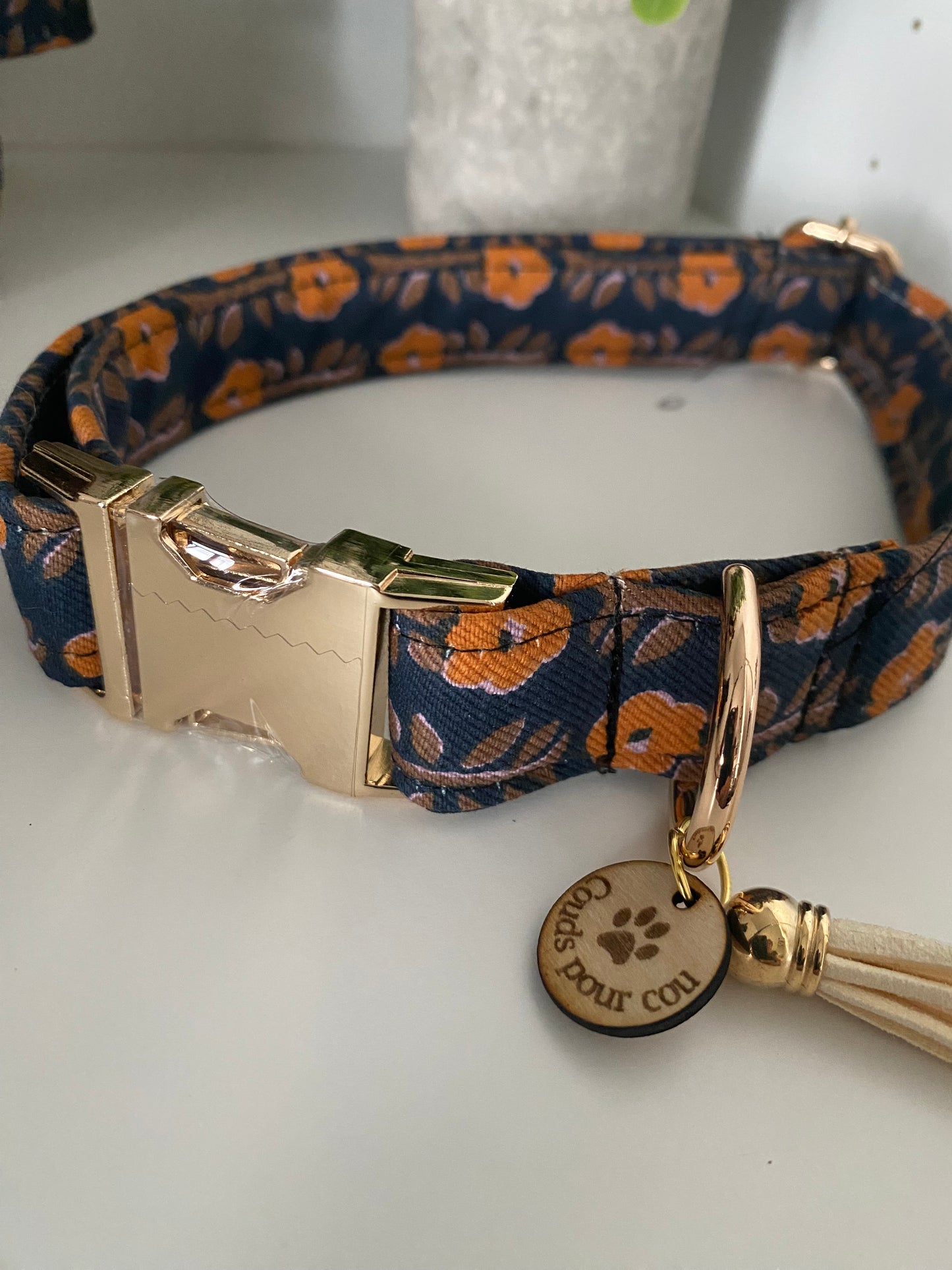 Collier en tissu et sangle pour chien – Réglable et personnalisable indien