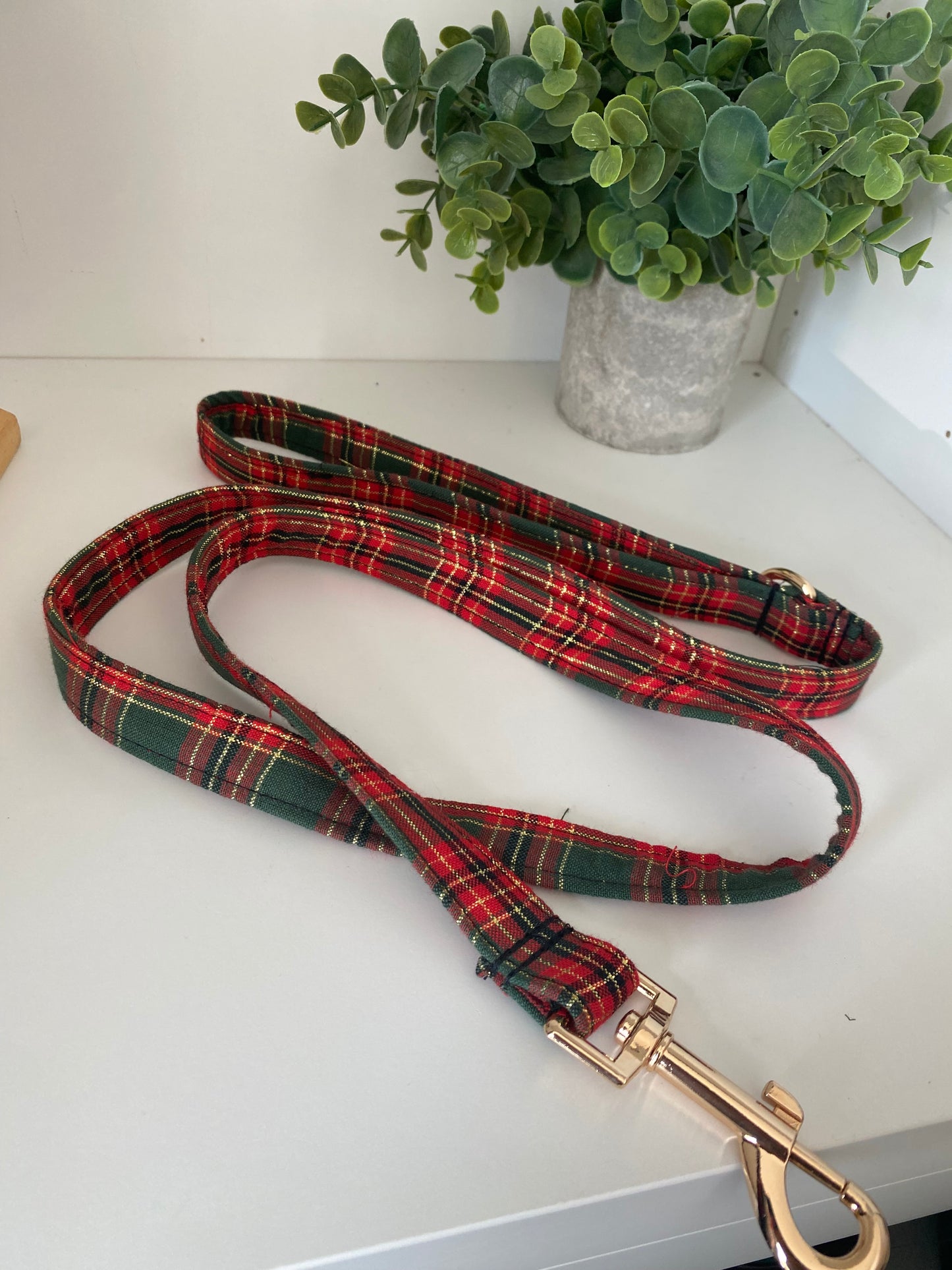 Collier en tissu et sangle pour chien – Réglable et personnalisable collection ecossais