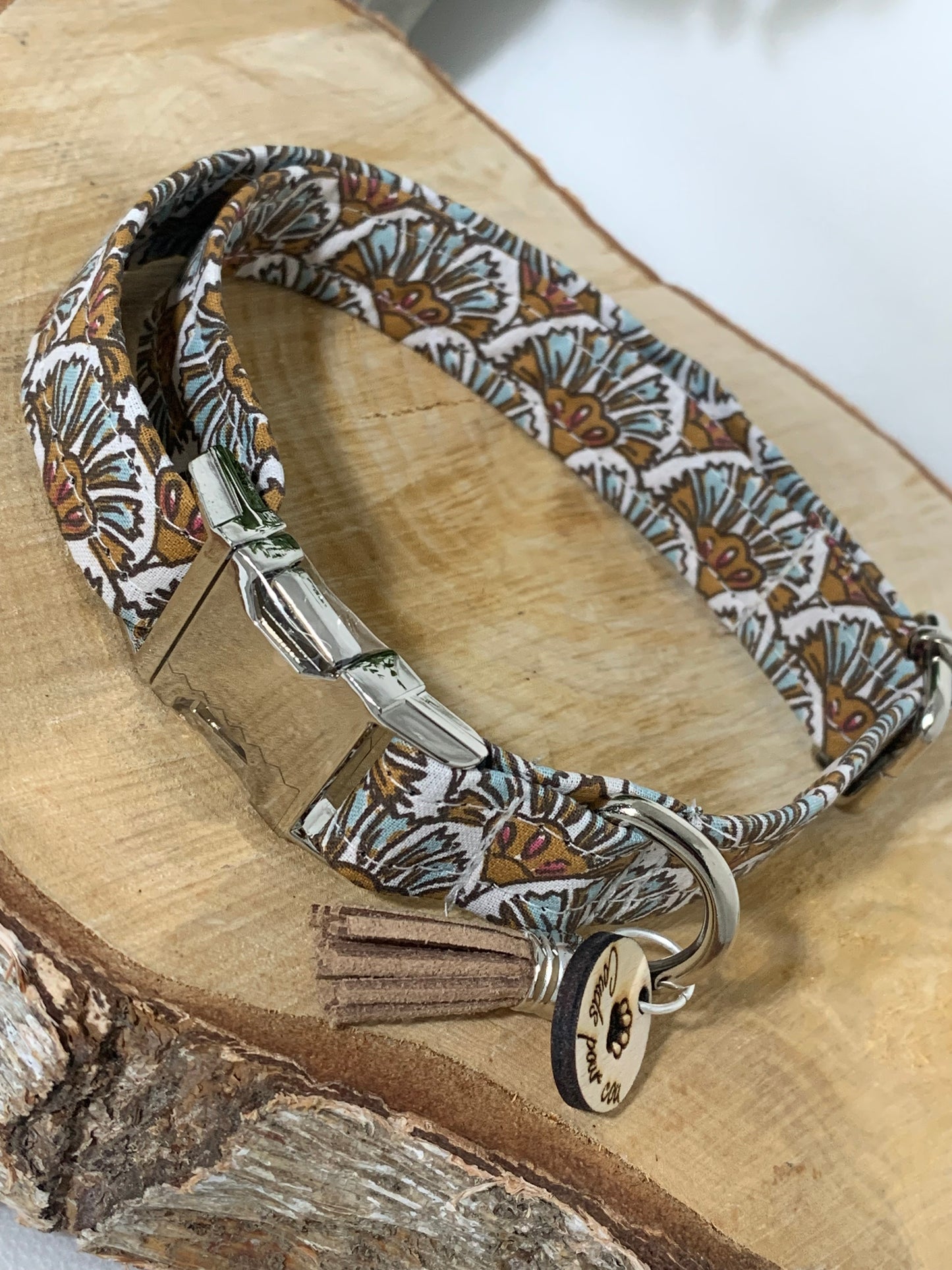Collier en tissu et sangle pour chien – Réglable et personnalisable collection Heaven