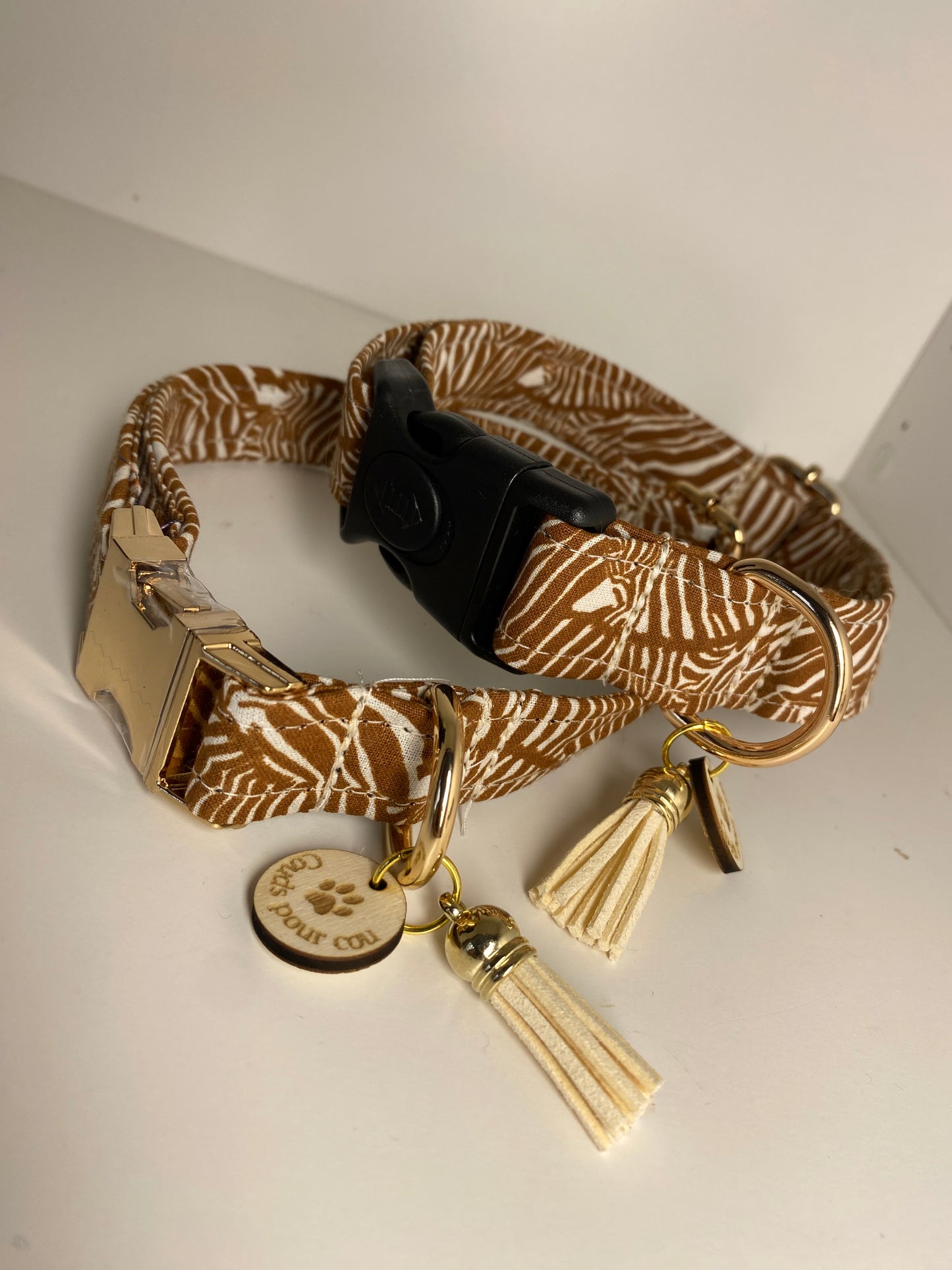Collier en tissu et sangle pour chien – Réglable et personnalisable collection zebre