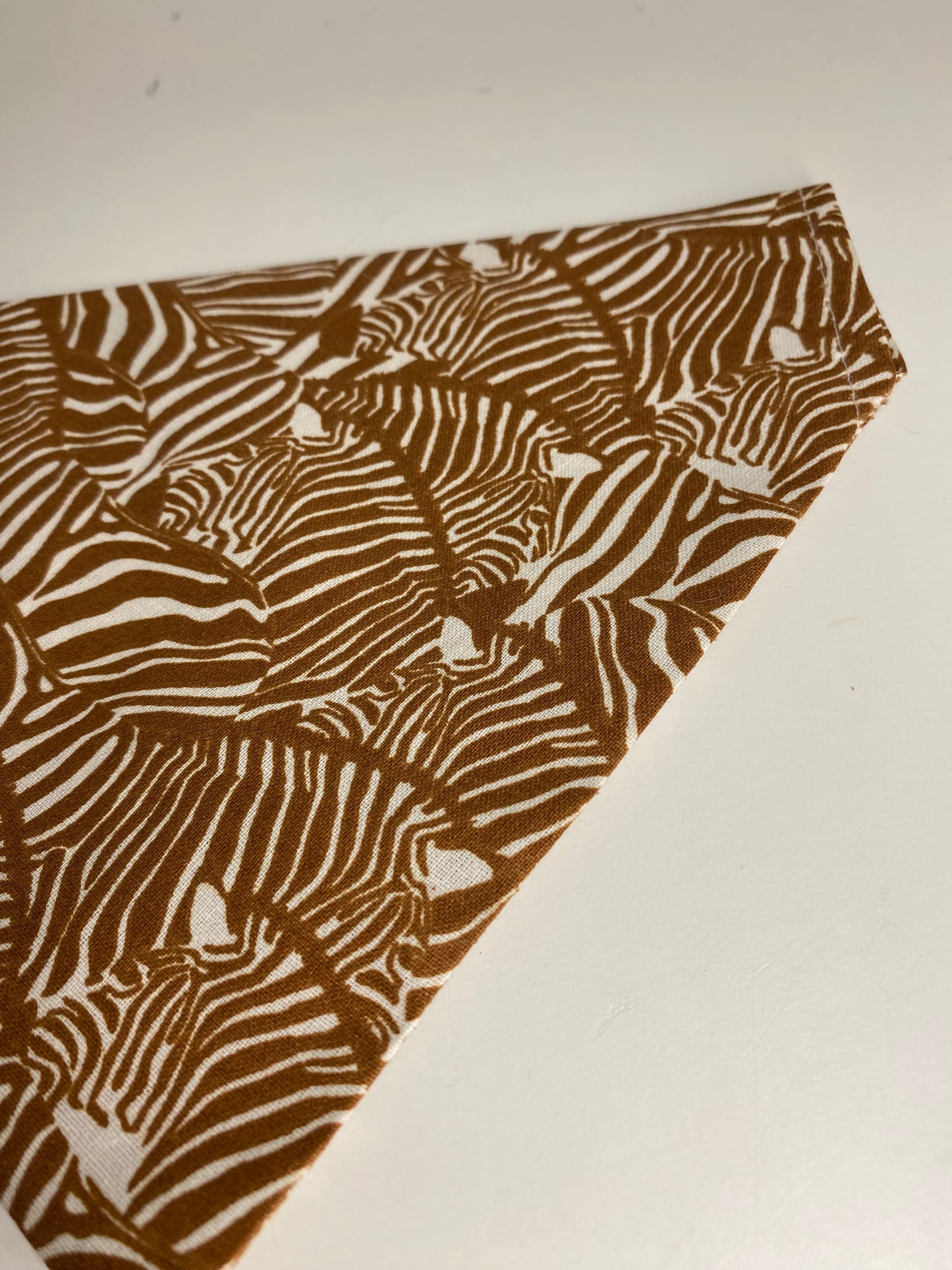 Le Bandana Parfait pour Votre Chien collection zebre camel