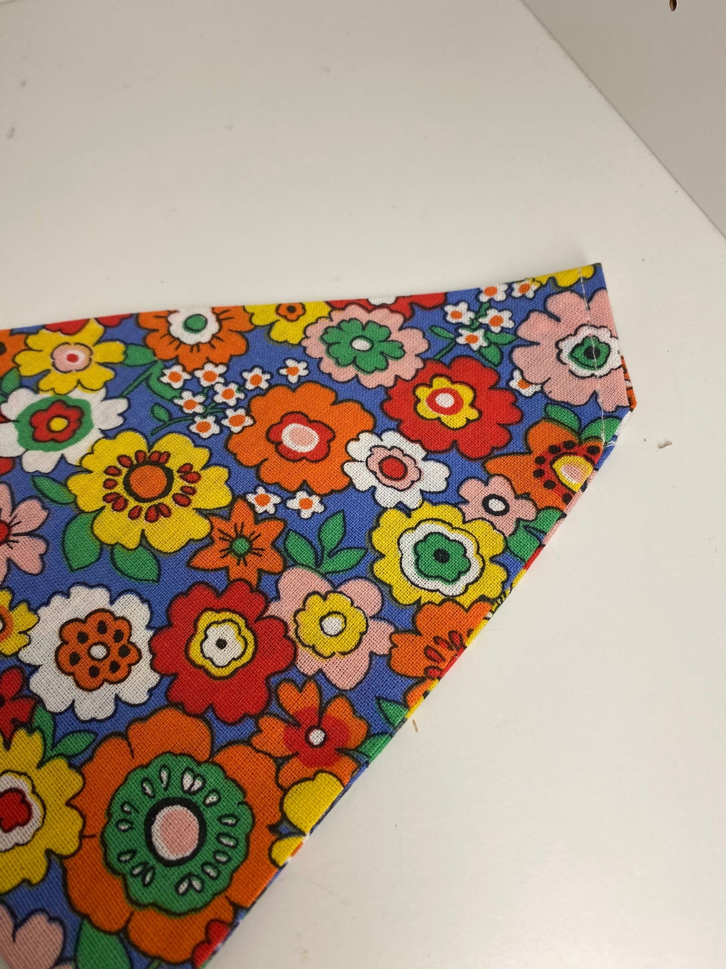 Le Bandana Parfait pour Votre Chien | Style et Confort Réunis | Plusieurs Tailles - vintage