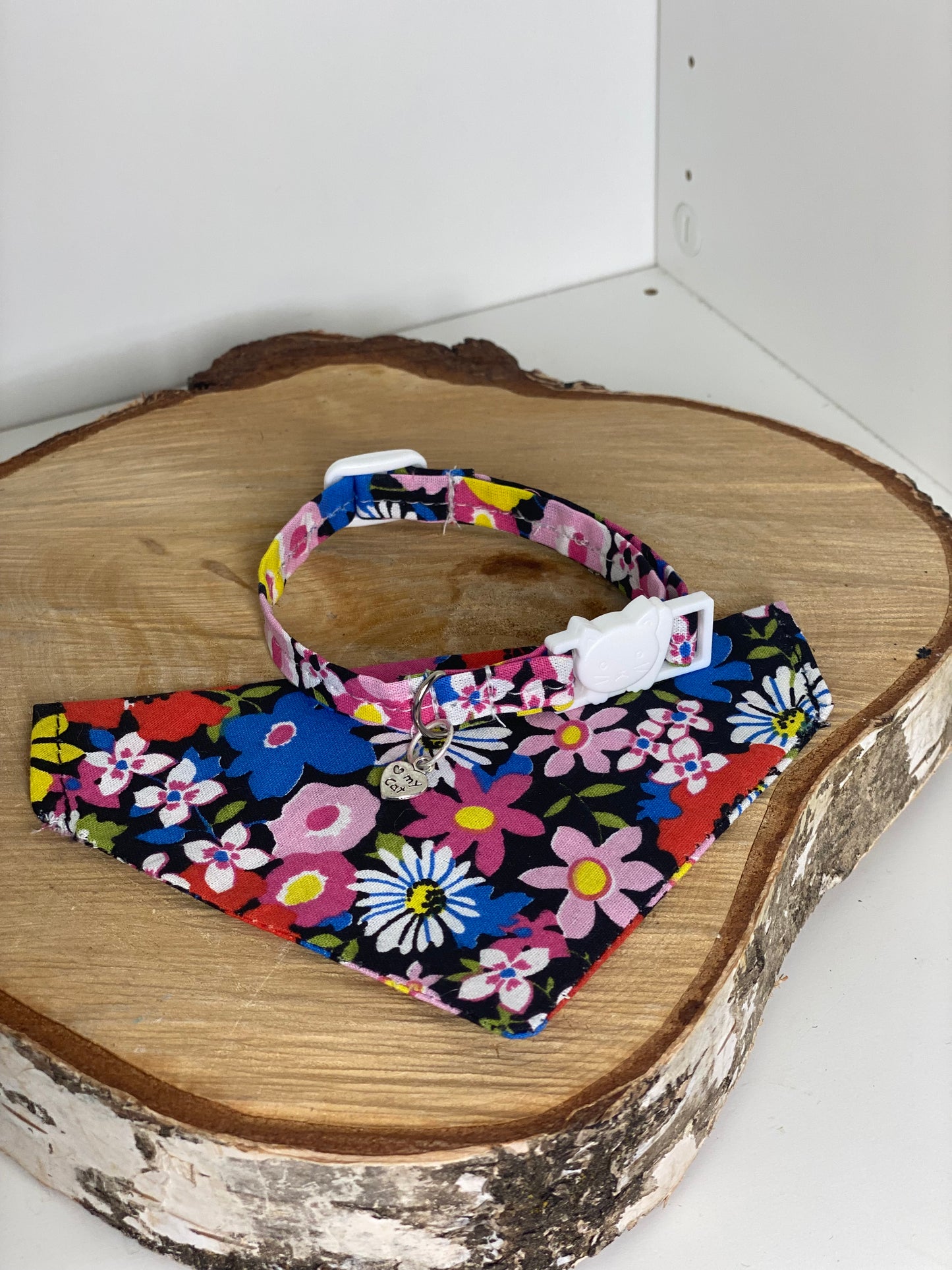 Collier Anti Etranglement Fait Main avec Bandana Assorti - mia