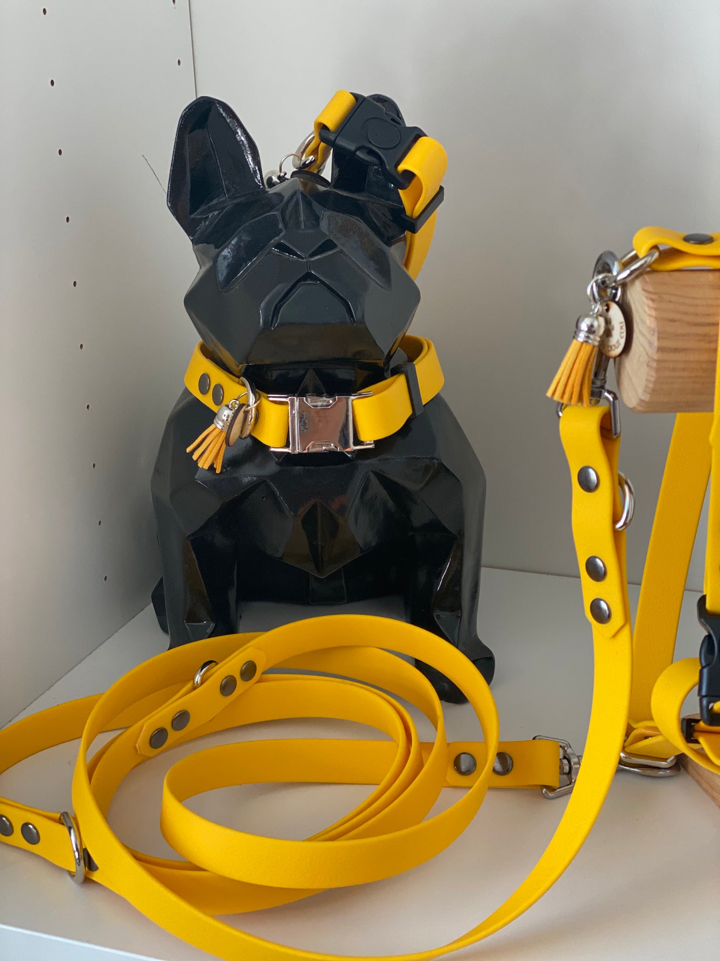 Laisse 3 positions unie couleur jaune