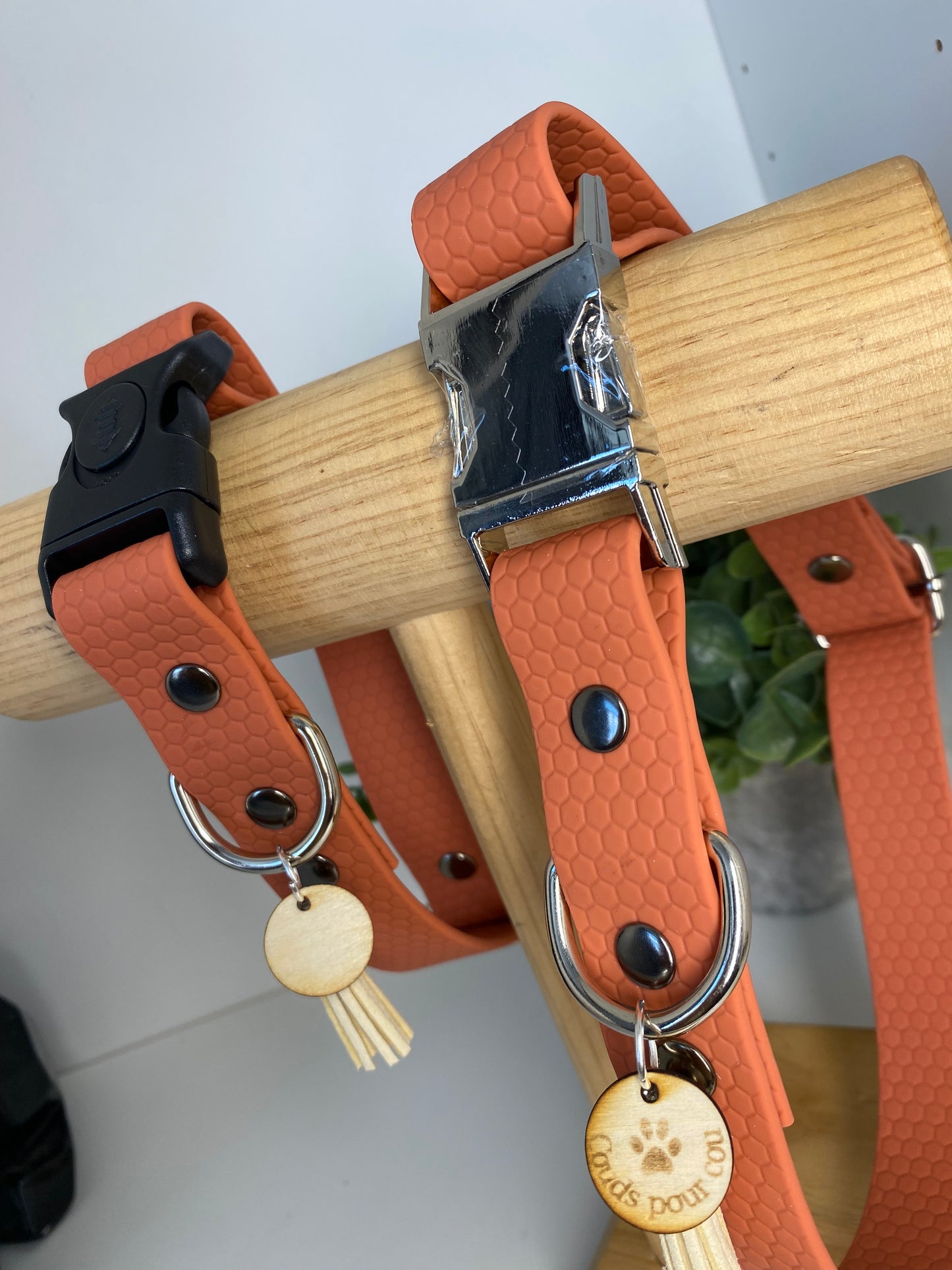 Colliers Réglables pour Chiens – sangle hexa couleur terracotta