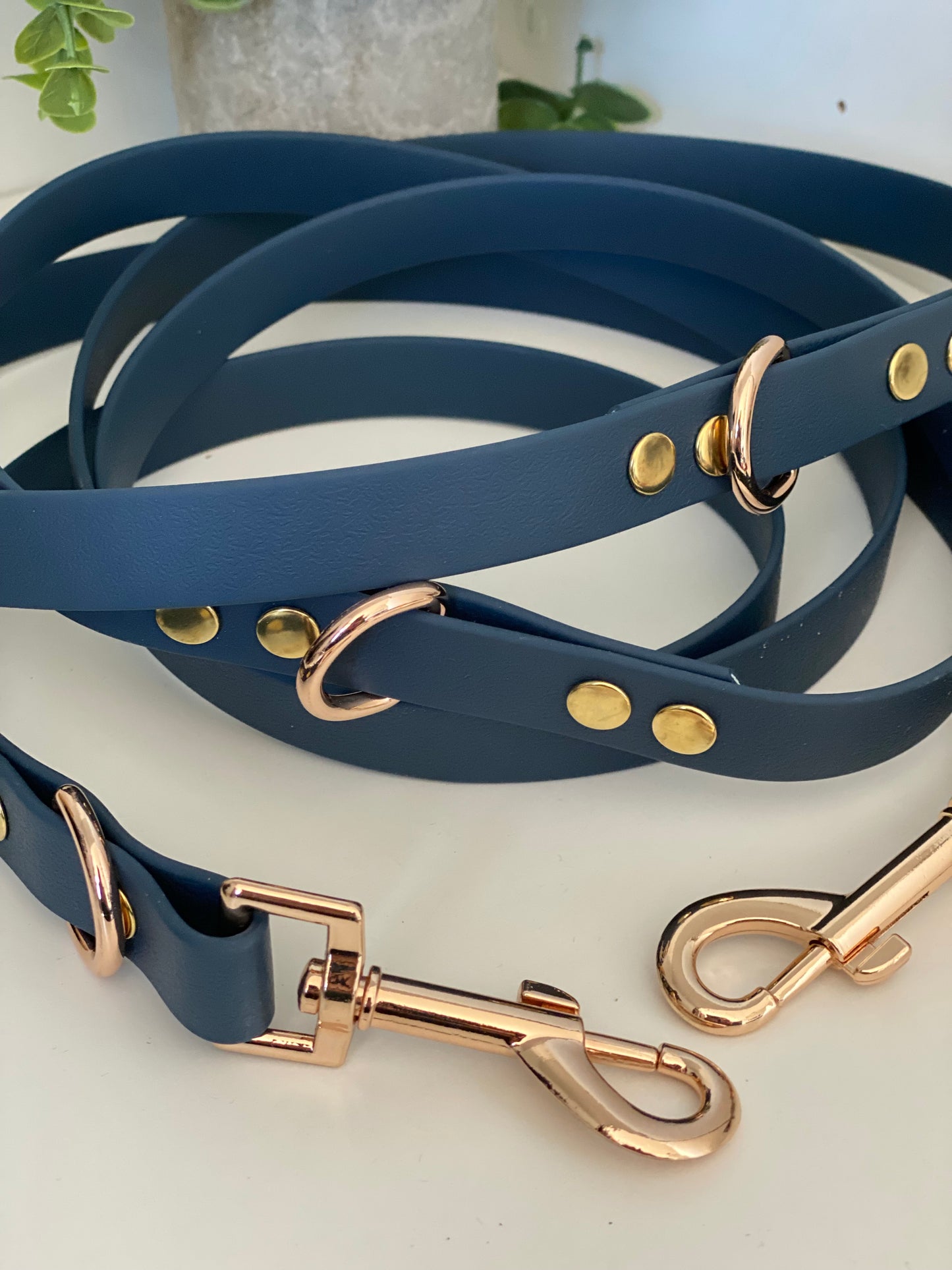 Laisse 3 positions unie couleur bleu marine