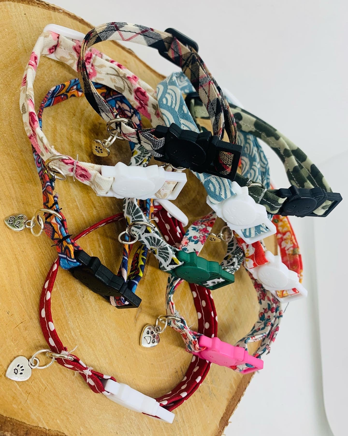Collier chat anti étranglement tissu au choix