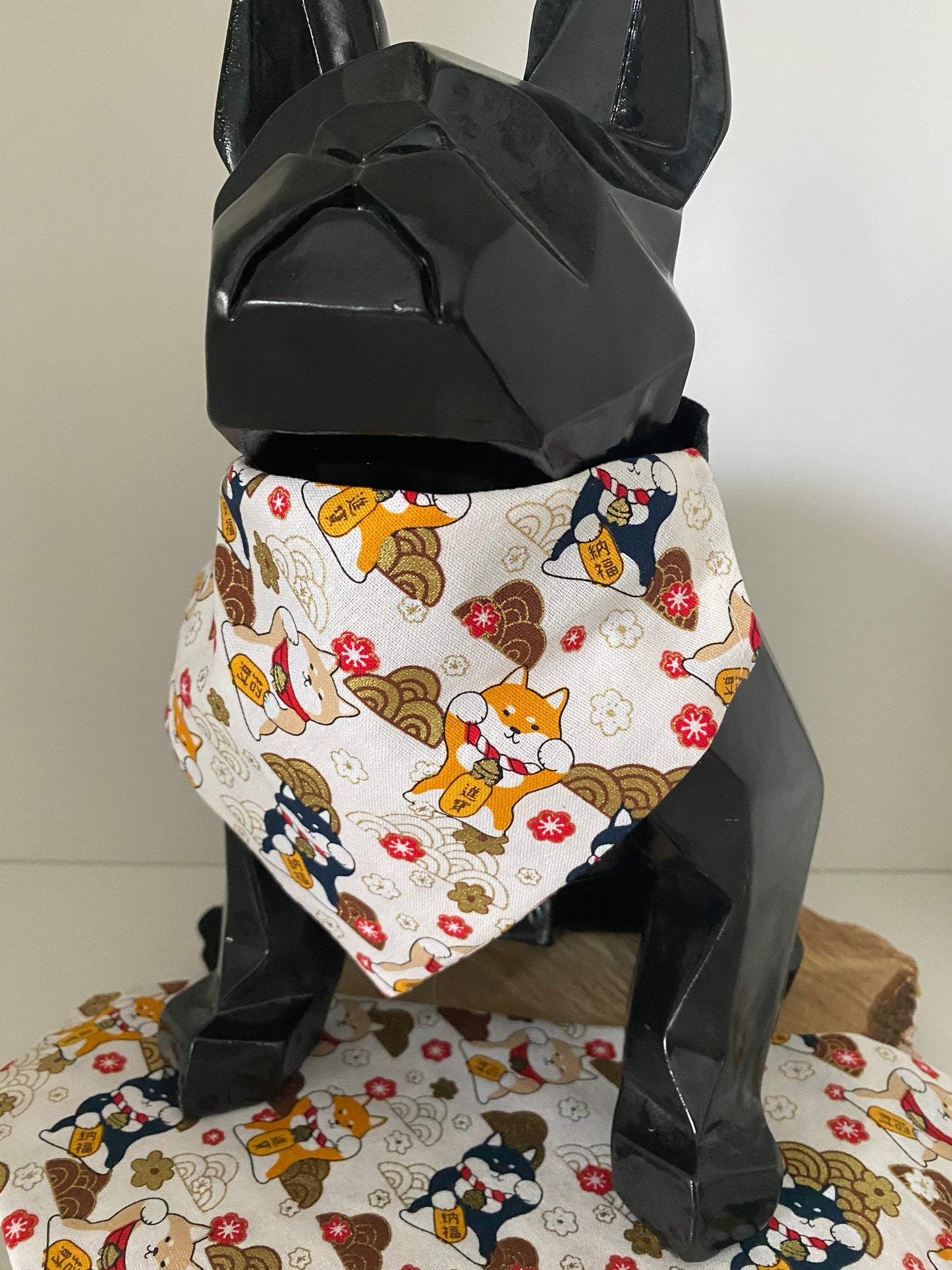 Le Bandana Parfait pour Votre Chien | Style et Confort Réunis | Plusieurs Tailles shiba
