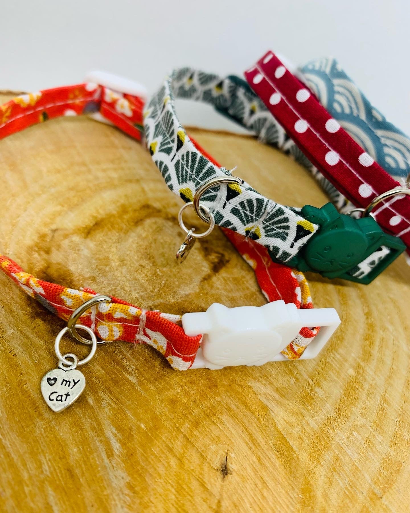 Collier chat anti étranglement tissu au choix