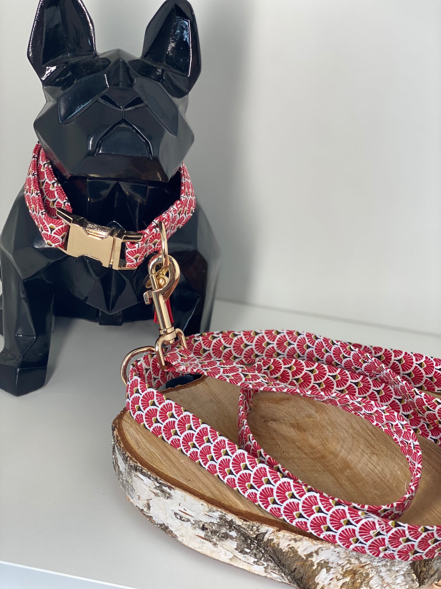 Collier en tissu et sangle pour chien – Réglable et personnalisable collection eventail rouge