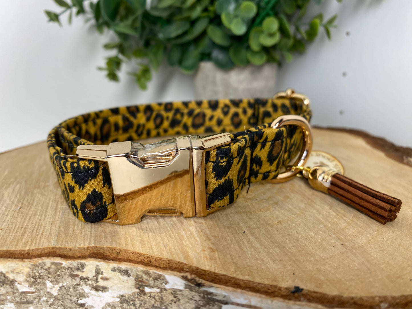 Collier en tissu et sangle pour chien – Réglable et personnalisable collection leopard