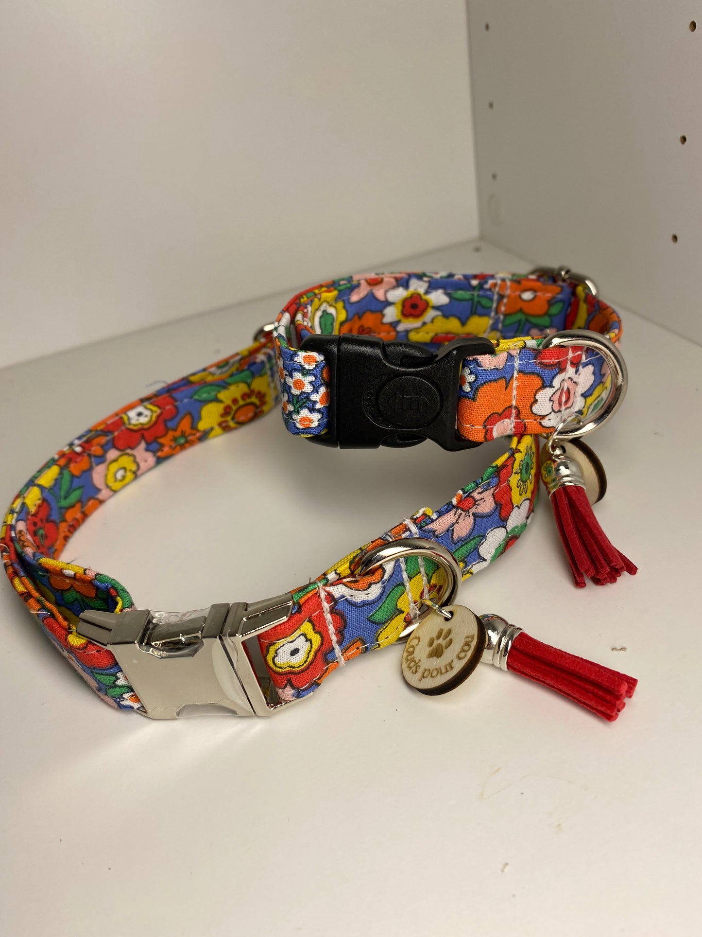 Collier en tissu et sangle pour chien – Réglable et personnalisable collection vintage