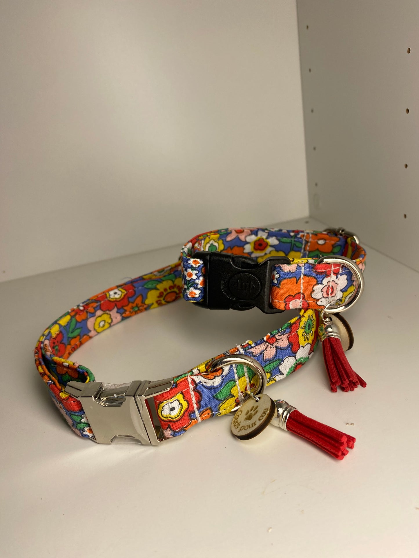 Collier en tissu et sangle pour chien – Réglable et personnalisable collection vintage