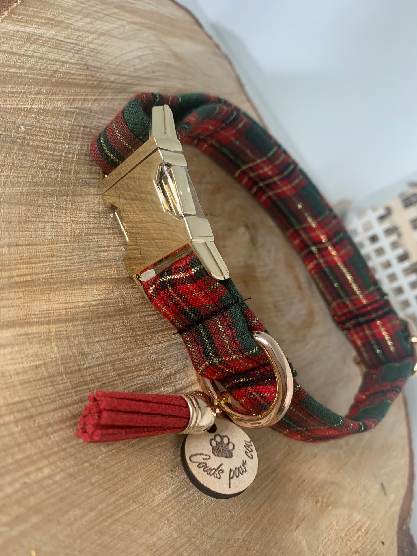 Collier en tissu et sangle pour chien – Réglable et personnalisable collection ecossais
