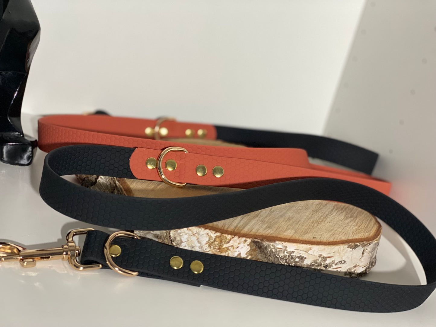 Laisse Mains Libres en Hexa Souple Noir et Terracotta