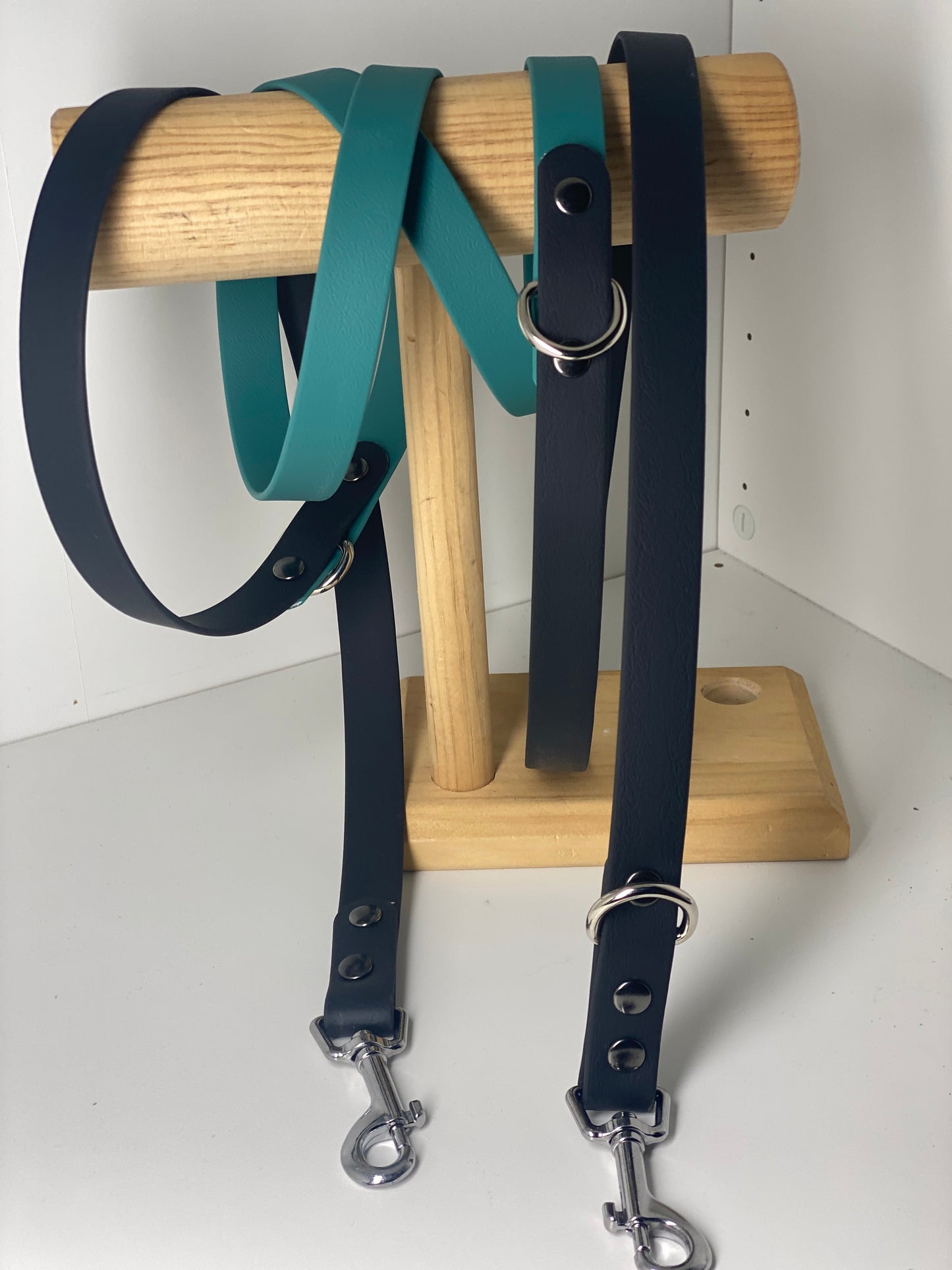 Laisse 3 positions unie couleur noir et vert