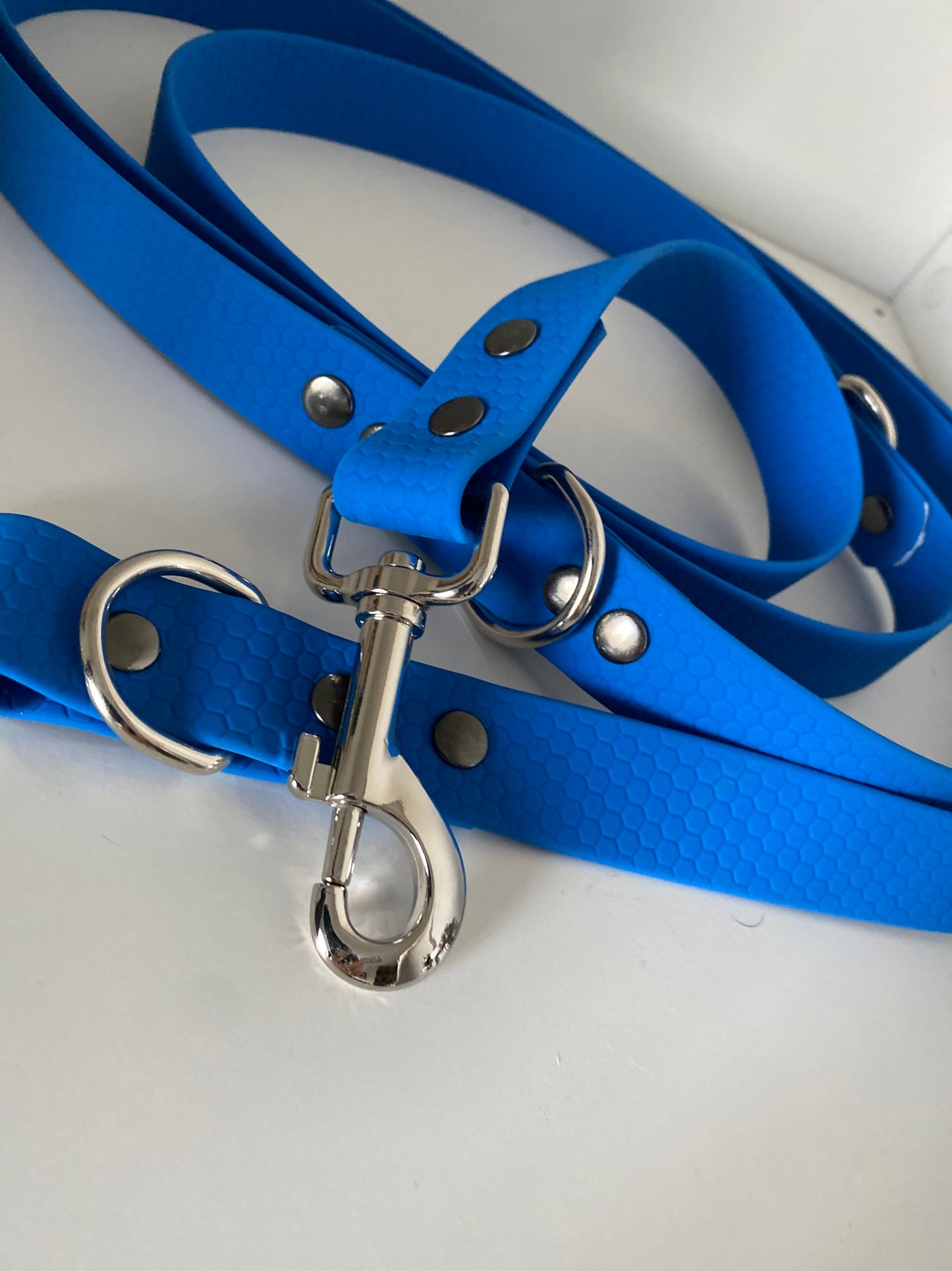 Laisse 3 positions bleu électrique
