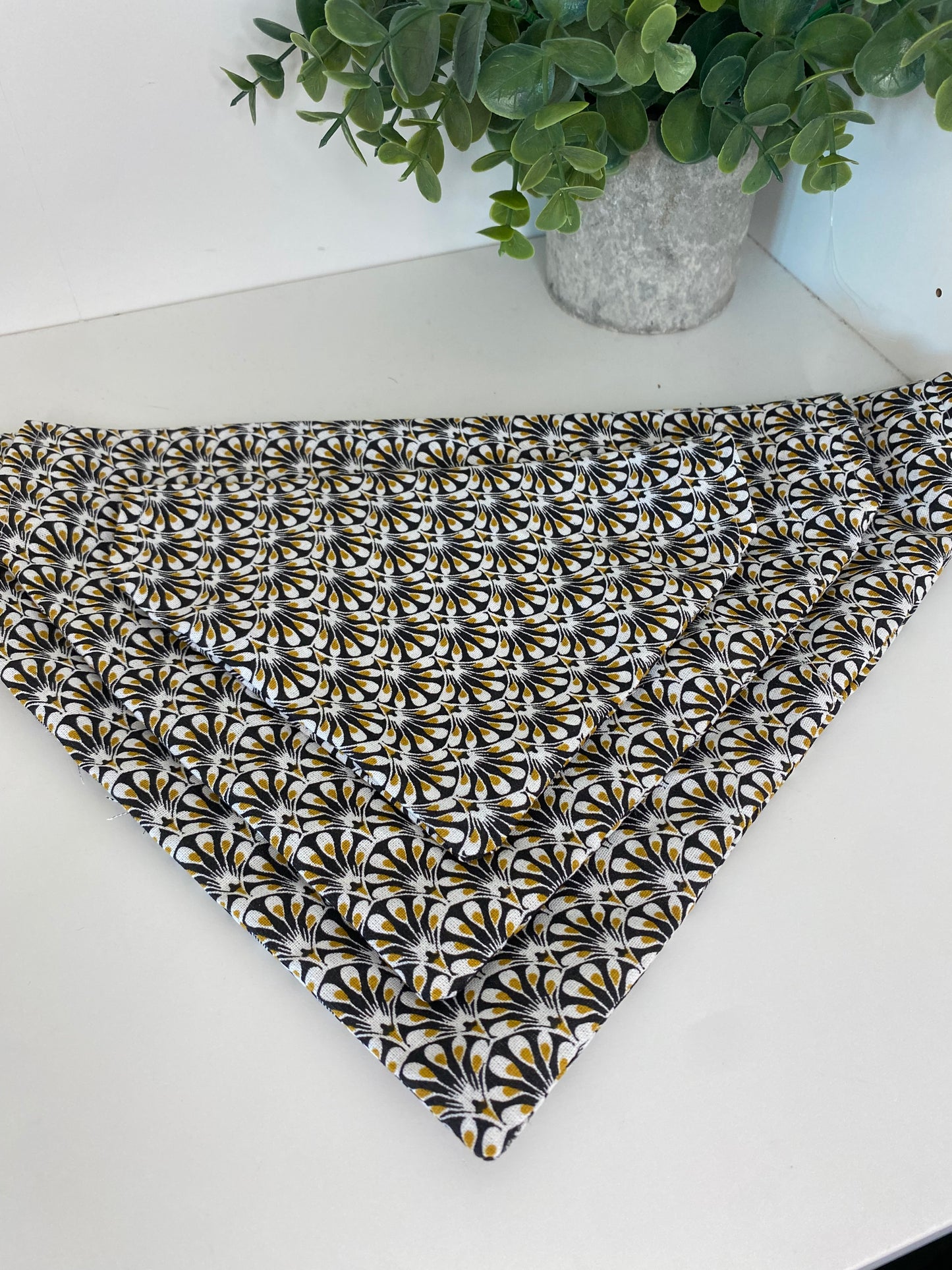 Le Bandana Parfait pour Votre Chien essio