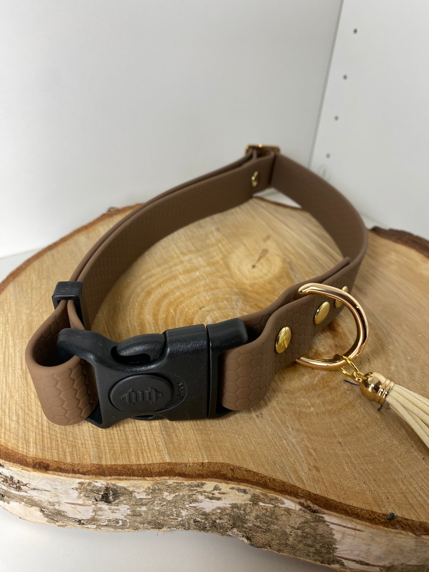 Collier imperméable en hexa réglable avec ou sans laisse