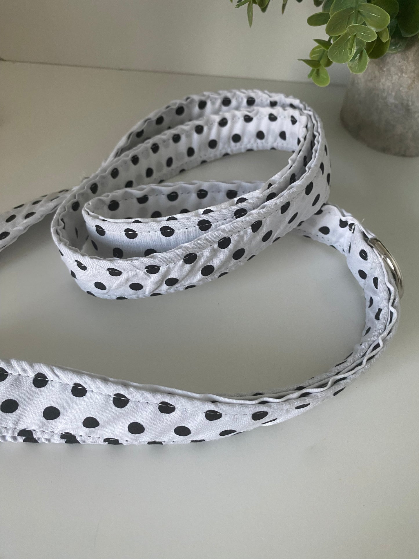Collier pour chien en tissu “pois »