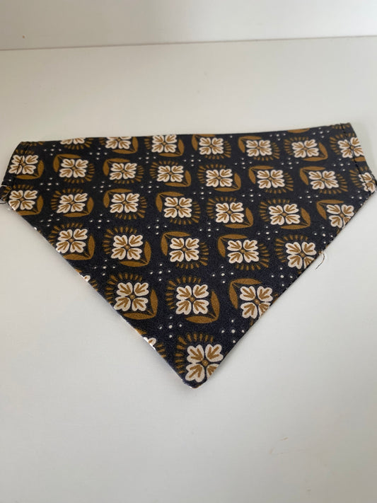 Le Bandana Parfait pour Votre Chien le classique