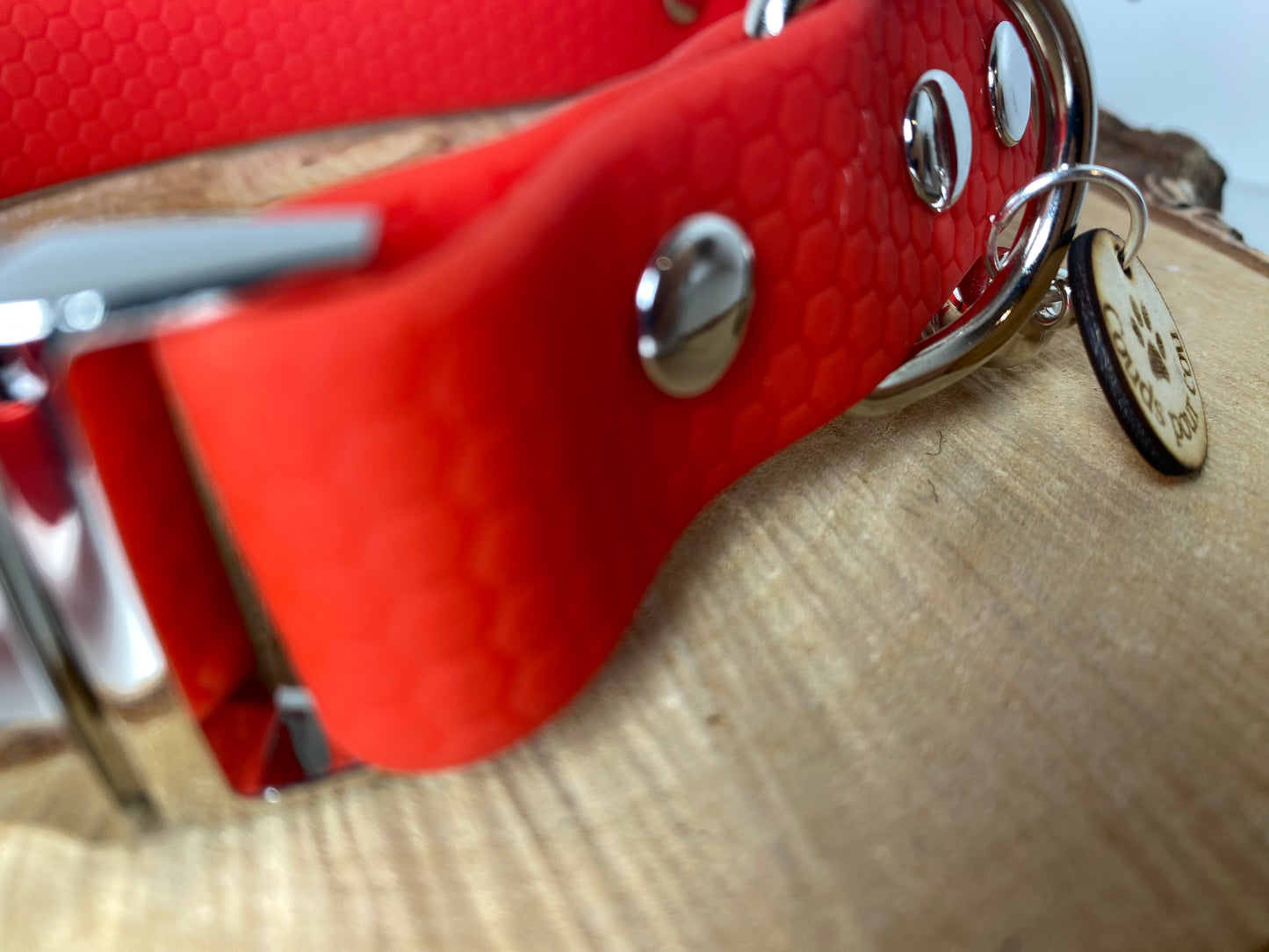 Collier réglable hexa rouge avec ou sans laisse