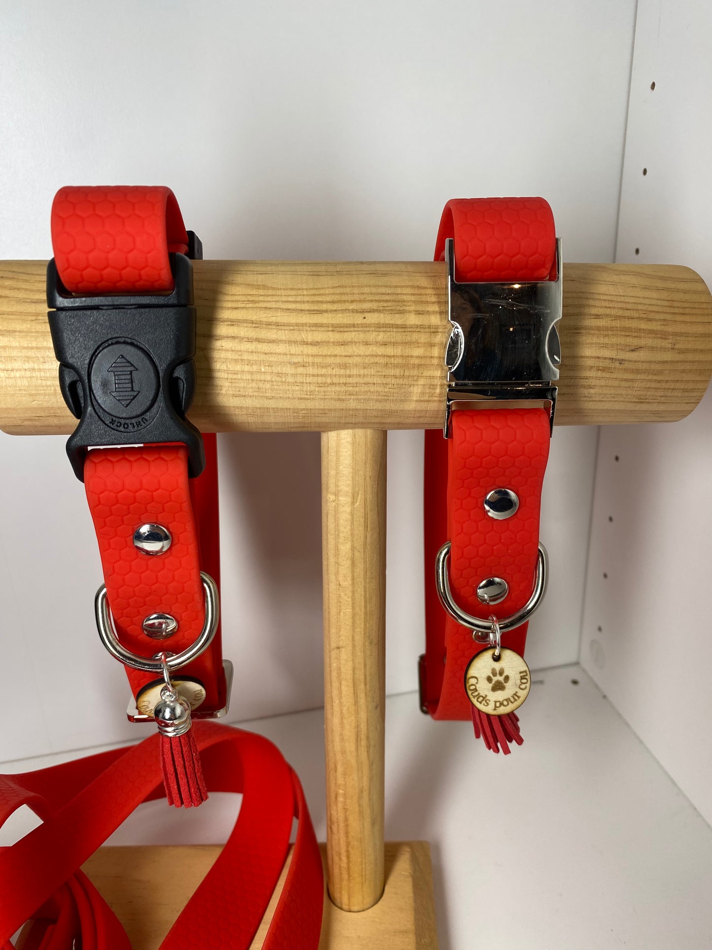 Collier réglable hexa rouge avec ou sans laisse