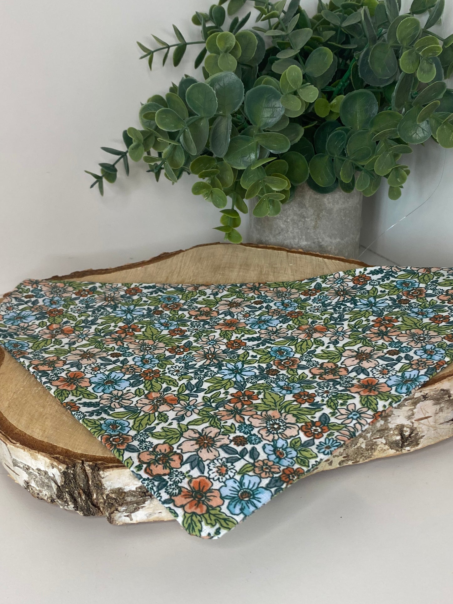 Bandana fleuri bleu ciel